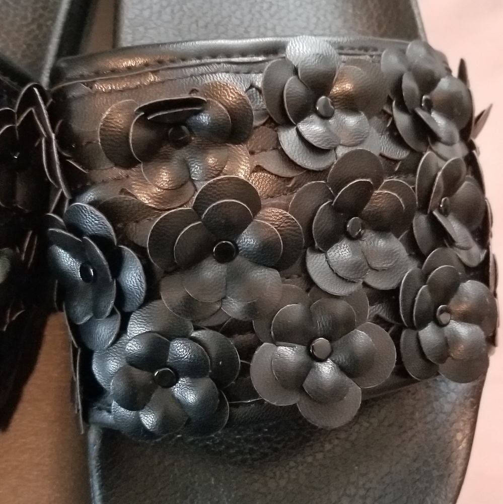 Steve Madden Slides - image 2